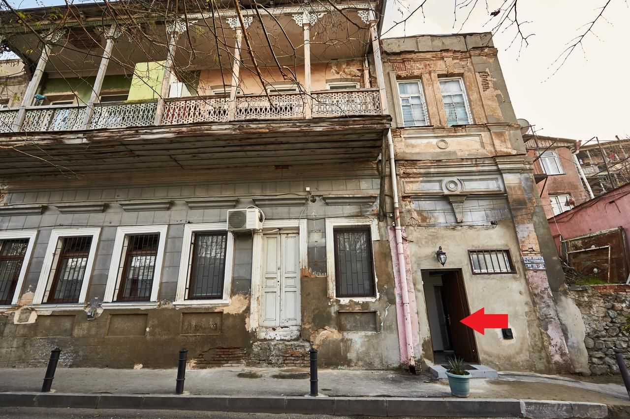 Гостевой дом Pheasant Home in Old Tbilisi Тбилиси-30
